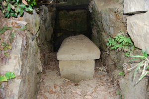 松尾宮山1号墳の石棺