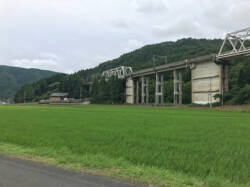 写真１　塩津丸山古墳群（1号墳・2号墳）遠景