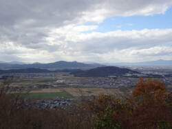 写真３　岩戸山から湖南方面を望む