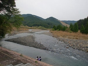 田村川（上流を望む）