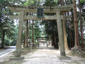 融神社