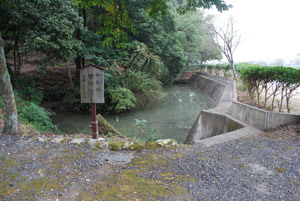 明神池